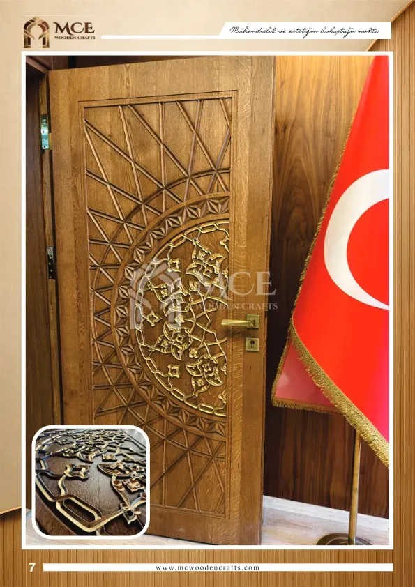 باب خشبي كوندكاري فاخر - موديل 07